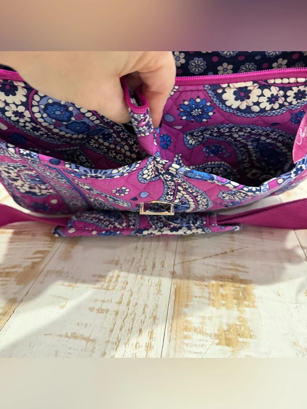 Vera Bradley Magenta Paisley Boysenberry Quilted Laptop vintage Retired